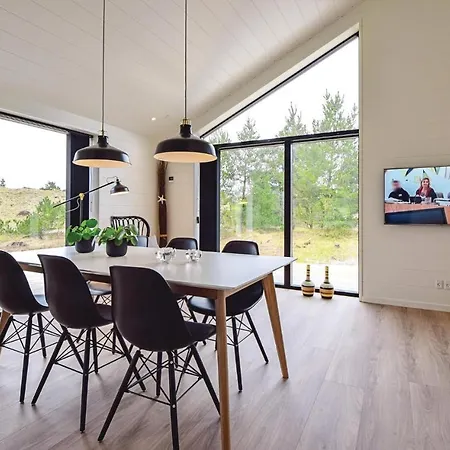 Tatil Evi Three Bedroom Holiday In Blavand Varde