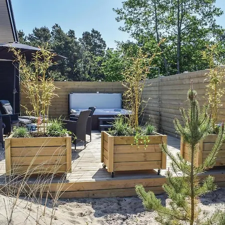 Tatil Evi Three Bedroom Holiday In Blavand